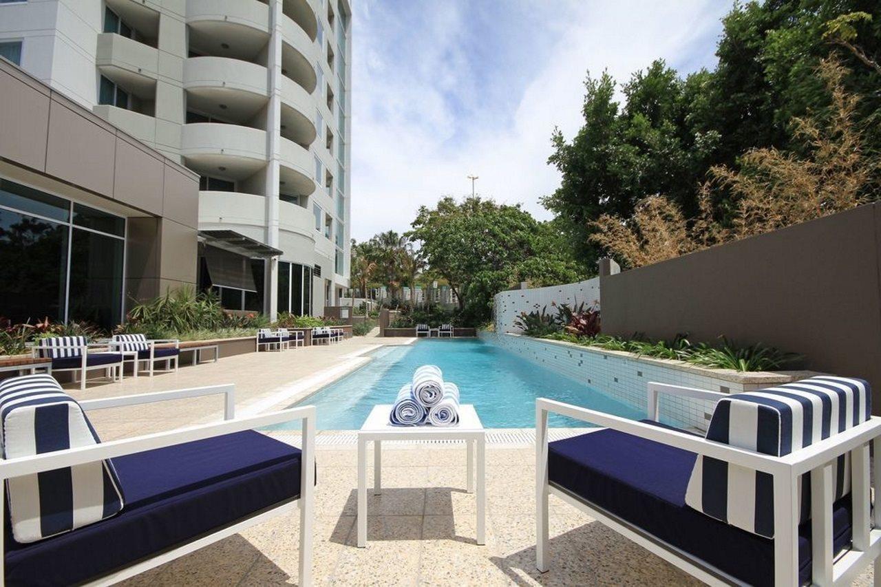 The Point Brisbane Hotel Luaran gambar The pool at the hotel