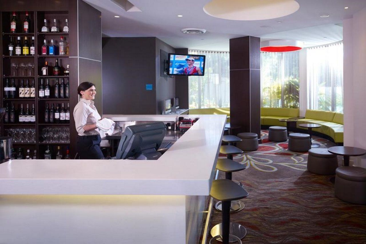 The Point Brisbane Hotel Luaran gambar The bar at the hotel